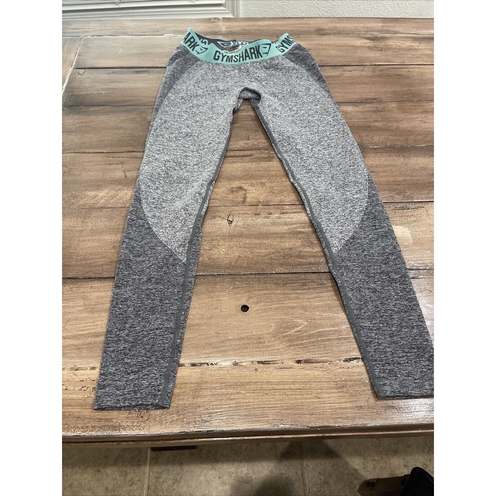 Women's Gym Shark Leggings Size Small